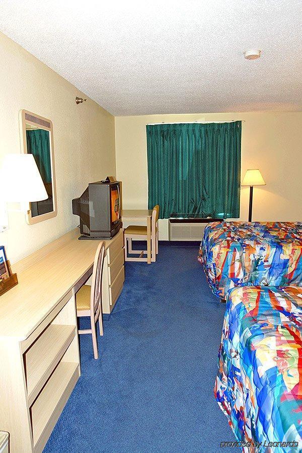 Motel 6-Columbia, Mo - East Bagian luar foto