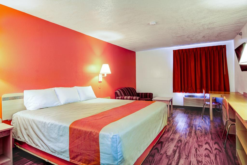 Motel 6-Columbia, Mo - East Bagian luar foto