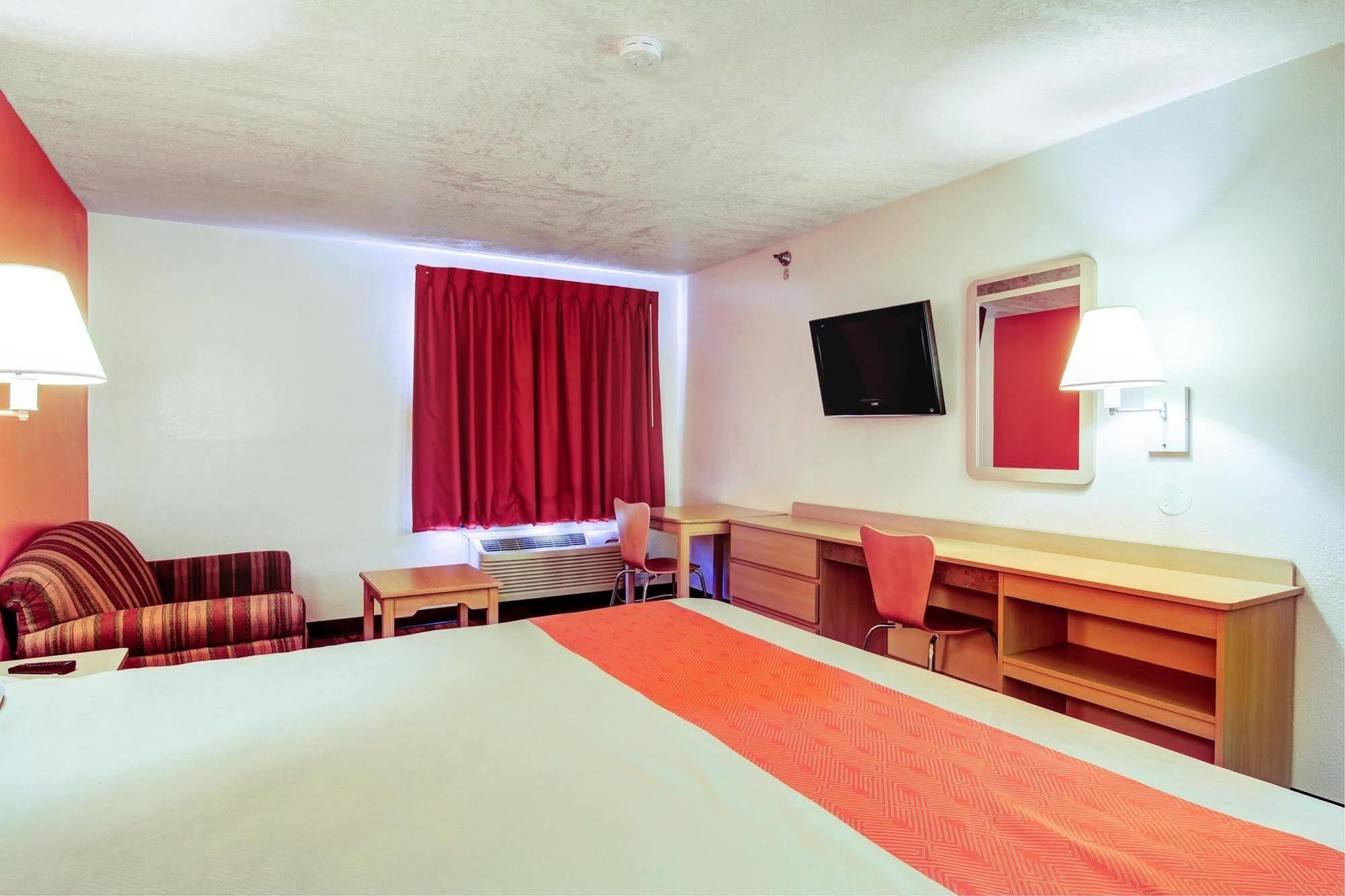 Motel 6-Columbia, Mo - East Bagian luar foto
