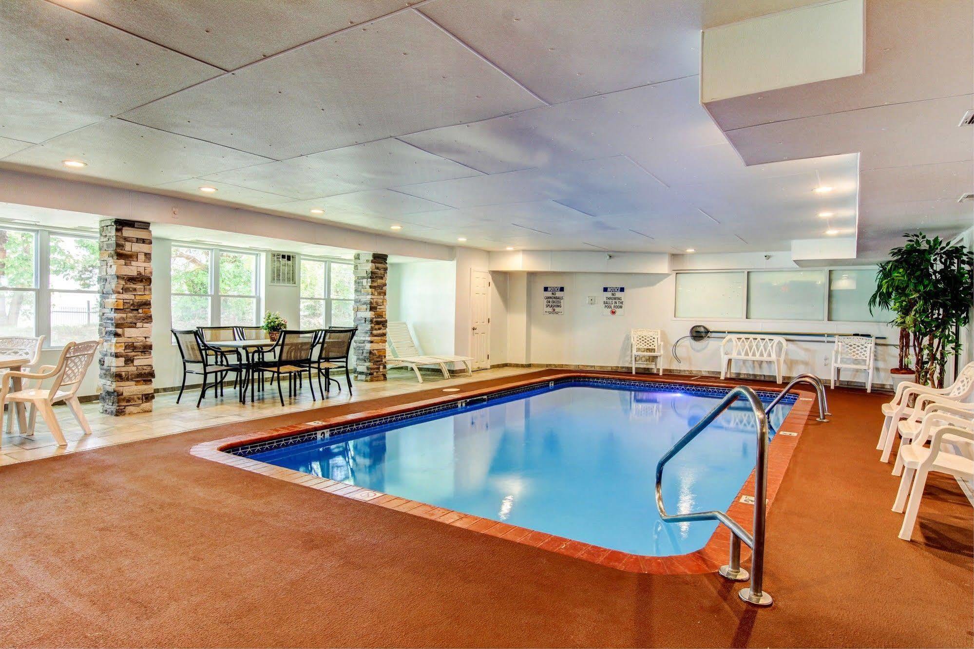 Motel 6-Columbia, Mo - East Bagian luar foto