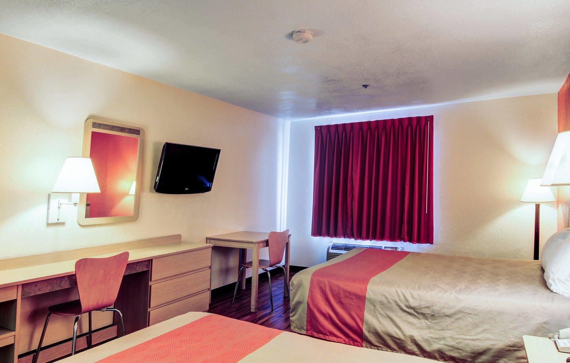 Motel 6-Columbia, Mo - East Bagian luar foto